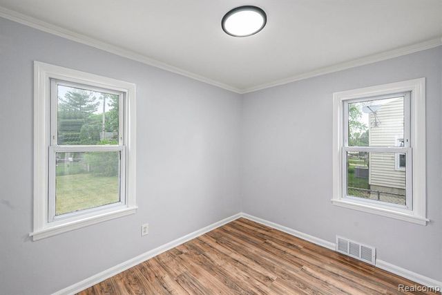 2856 Academy Street, Dearborn, MI 48124