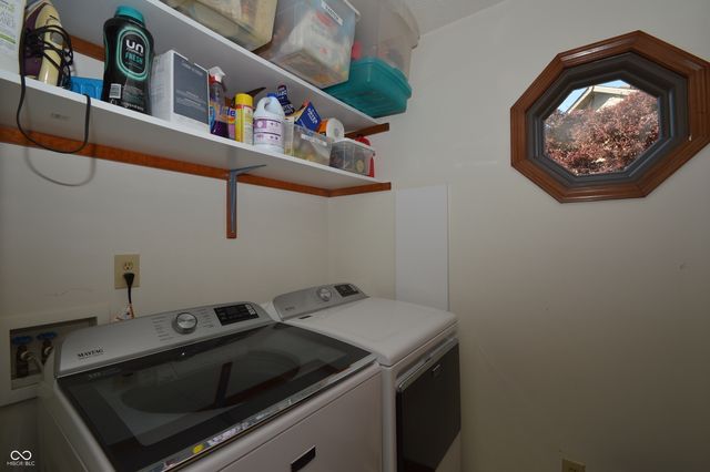 750 Cottage Lane, Greenwood, IN 46143