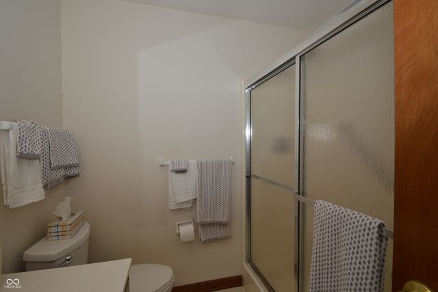 750 Cottage Lane, Greenwood, IN 46143