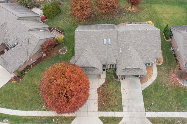 750 Cottage Lane, Greenwood, IN 46143
