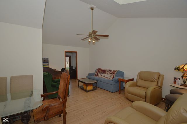 750 Cottage Lane, Greenwood, IN 46143