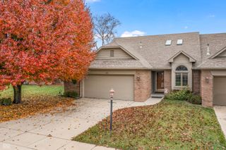 750 Cottage Lane, Greenwood, IN 46143