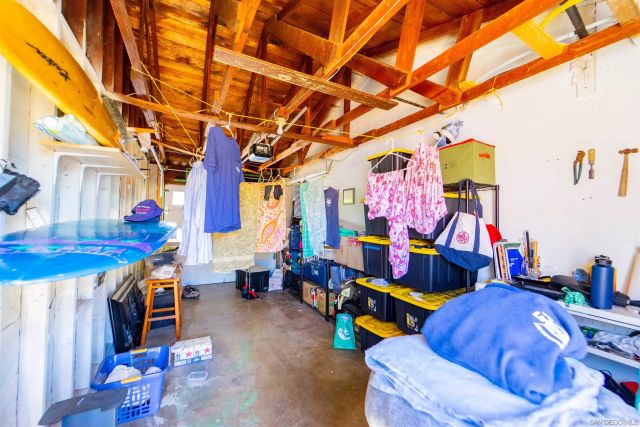 4190 Clairemont Dr, San Diego, CA 92117