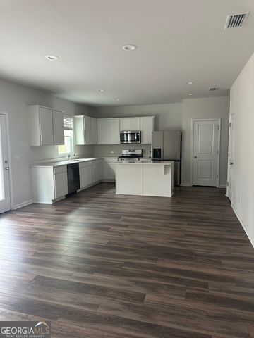 79 Cambium Circle, Richmond Hill, GA 31324