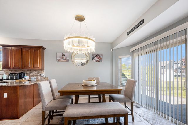 47376 Hidden Meadows Drive, Macomb Twp, MI 48044