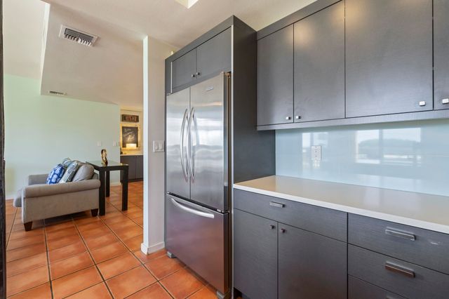 500 Kapalua Dr Apt 25T3, Lahaina, HI 96761