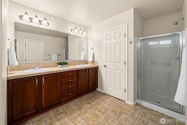 27783 257th Avenue SE, Maple Valley, WA 98038