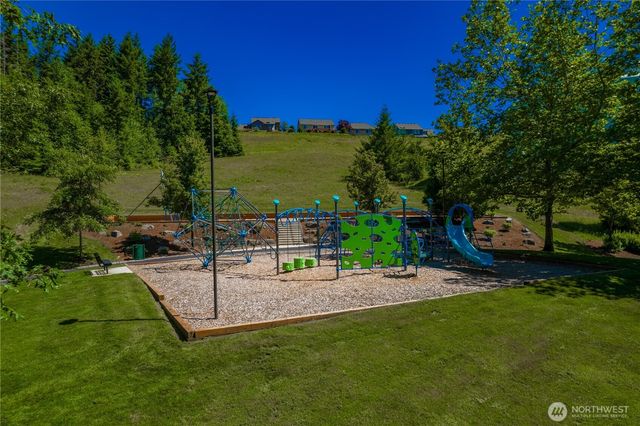 27783 257th Avenue SE, Maple Valley, WA 98038