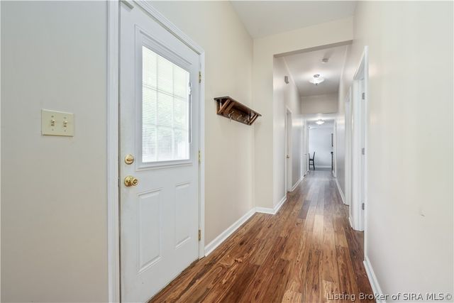 244 E Winbourne Avenue, Clarksville, IN 47129