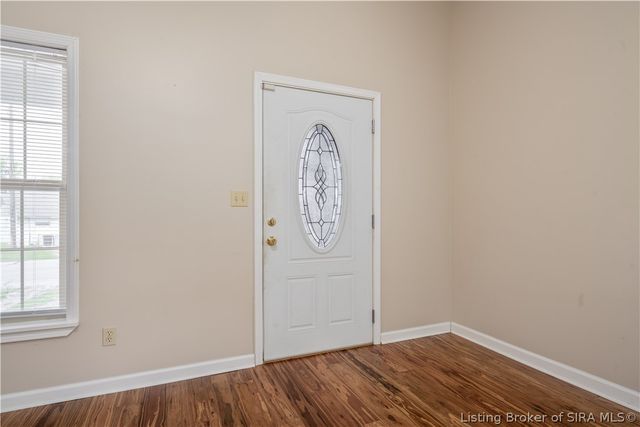 244 E Winbourne Avenue, Clarksville, IN 47129