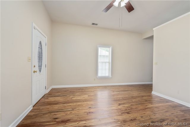 244 E Winbourne Avenue, Clarksville, IN 47129