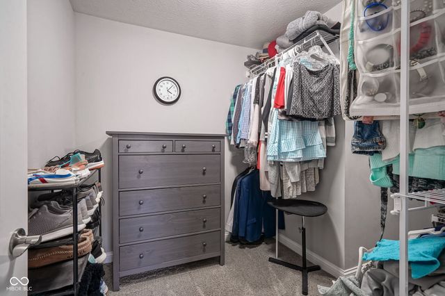 9749 Thorne Cliff Way 105, Fishers, IN 46037