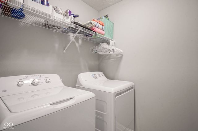 9749 Thorne Cliff Way 105, Fishers, IN 46037