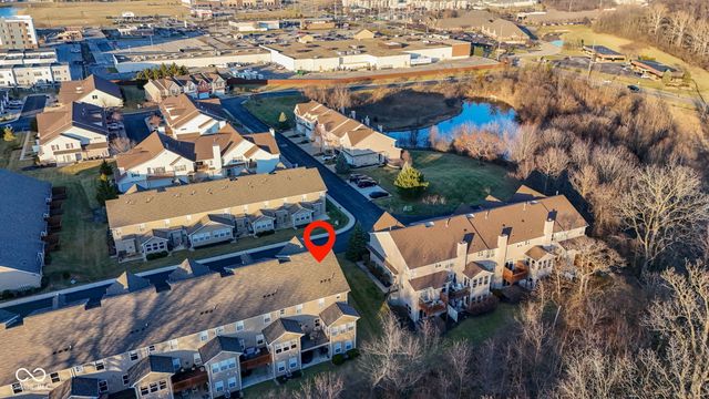 9749 Thorne Cliff Way 105, Fishers, IN 46037