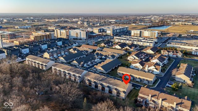 9749 Thorne Cliff Way 105, Fishers, IN 46037