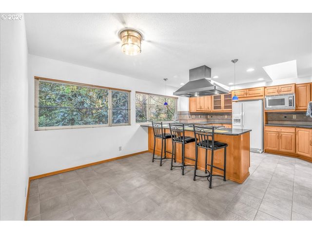 6630 Sw VENTURA Dr, Tigard, OR 97223