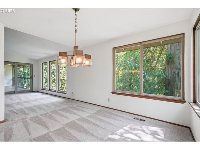 6630 Sw VENTURA Dr, Tigard, OR 97223