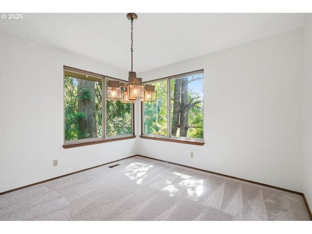 6630 Sw VENTURA Dr, Tigard, OR 97223