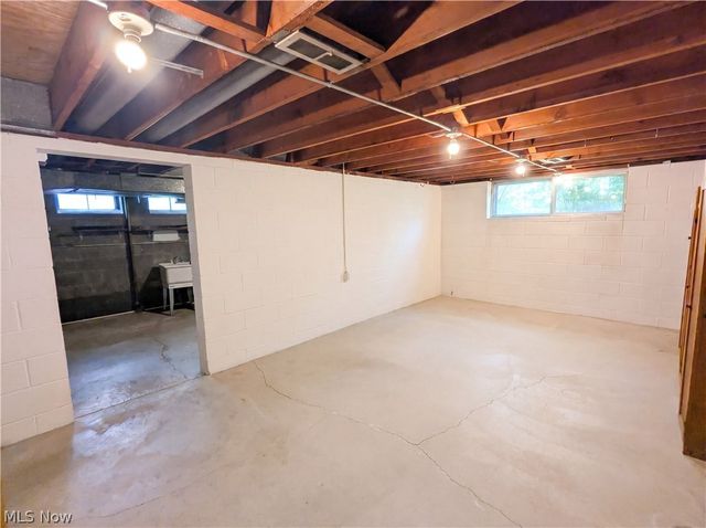 30223 Chatham Point Drive, Bay Village, OH 44140