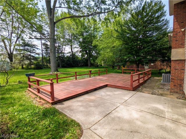 30223 Chatham Point Drive, Bay Village, OH 44140