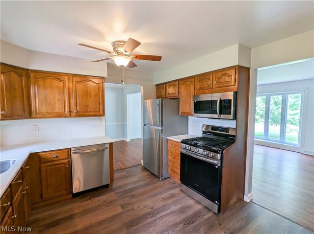30223 Chatham Point Drive, Bay Village, OH 44140