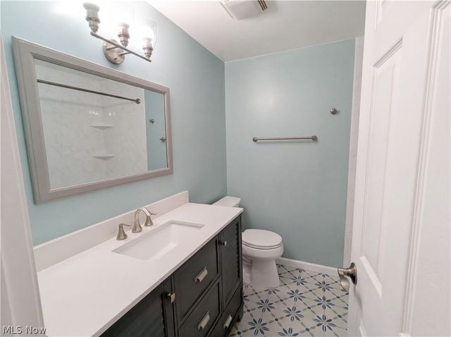 30223 Chatham Point Drive, Bay Village, OH 44140