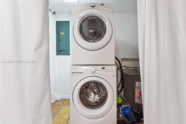 1840 NE 59th Court, Fort Lauderdale, FL 33308