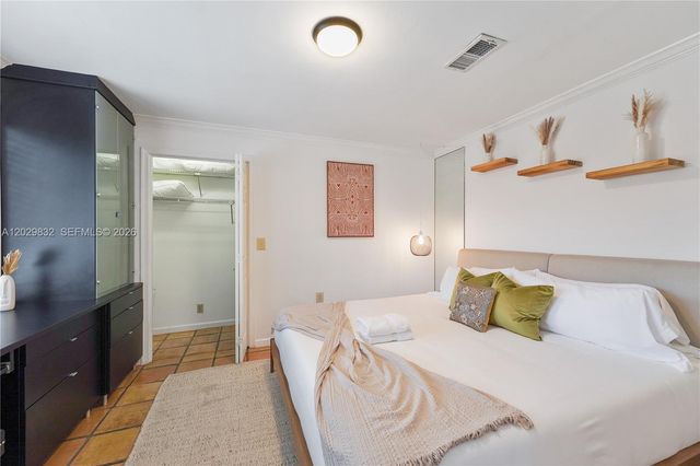 1840 NE 59th Court, Fort Lauderdale, FL 33308