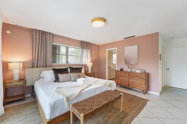 1840 NE 59th Court, Fort Lauderdale, FL 33308