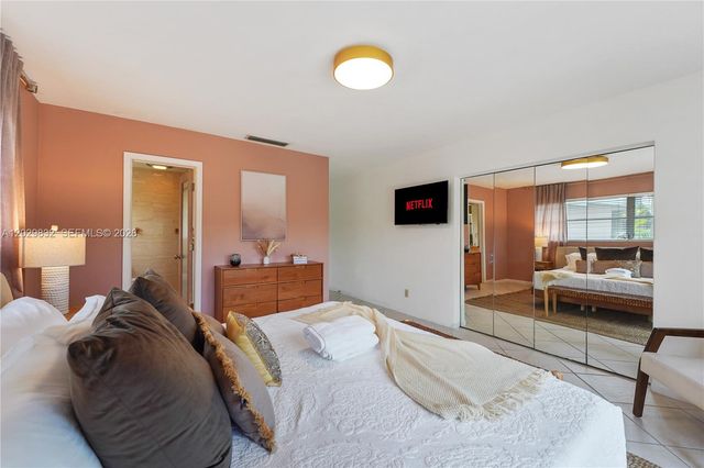 1840 NE 59th Court, Fort Lauderdale, FL 33308