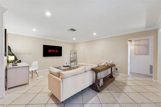 1840 NE 59th Court, Fort Lauderdale, FL 33308