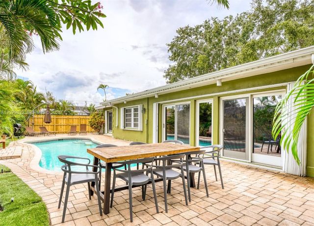 1840 NE 59th Court, Fort Lauderdale, FL 33308
