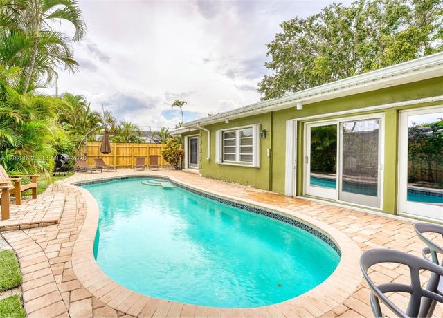 1840 NE 59th Court, Fort Lauderdale, FL 33308