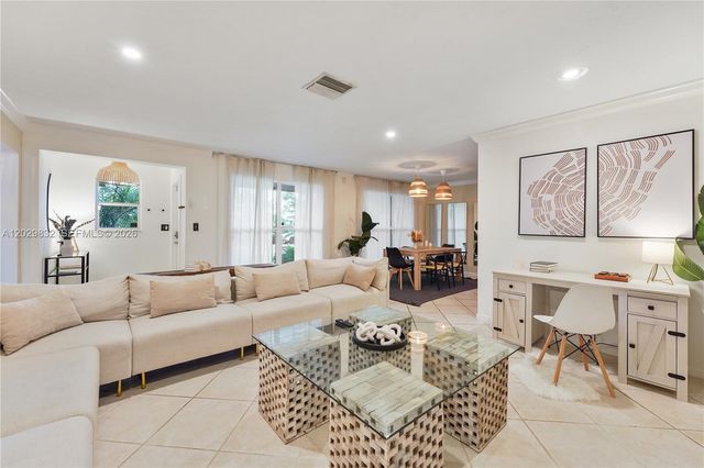 1840 NE 59th Court, Fort Lauderdale, FL 33308