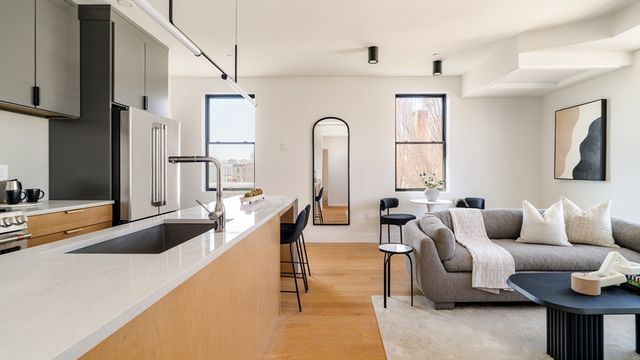 182 Tremont St. 5A, Somerville, MA 02143