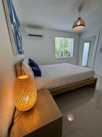 9635 SW 16th St studio, Miami, FL 33165