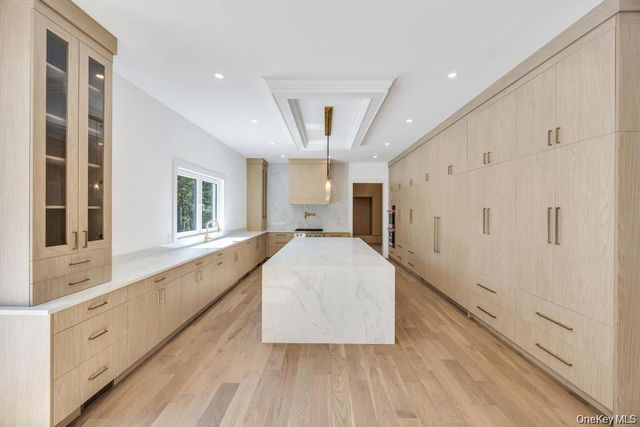 54 Landview Drive, Dix Hills, NY 11746