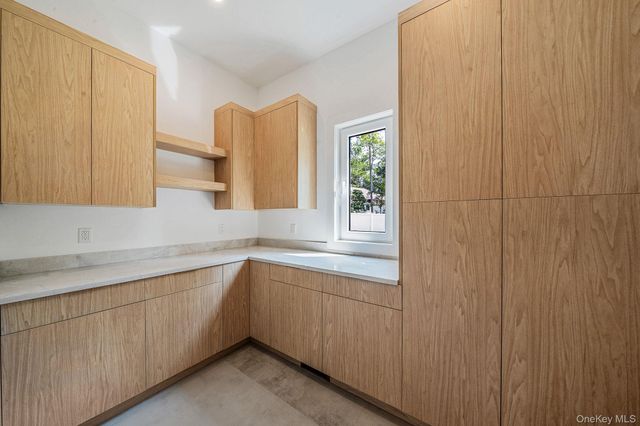 54 Landview Drive, Dix Hills, NY 11746