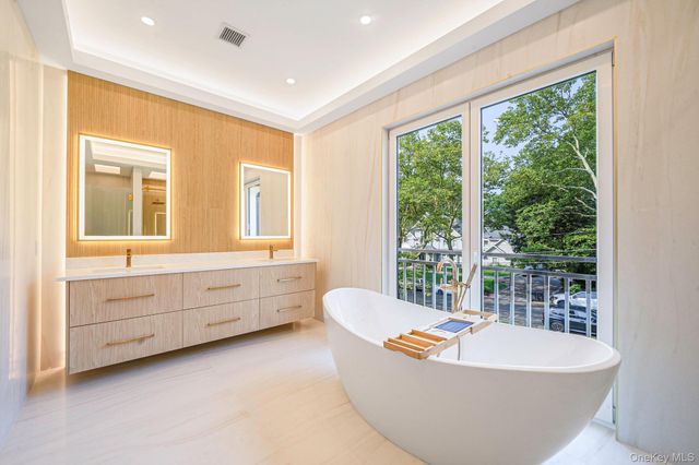 54 Landview Drive, Dix Hills, NY 11746