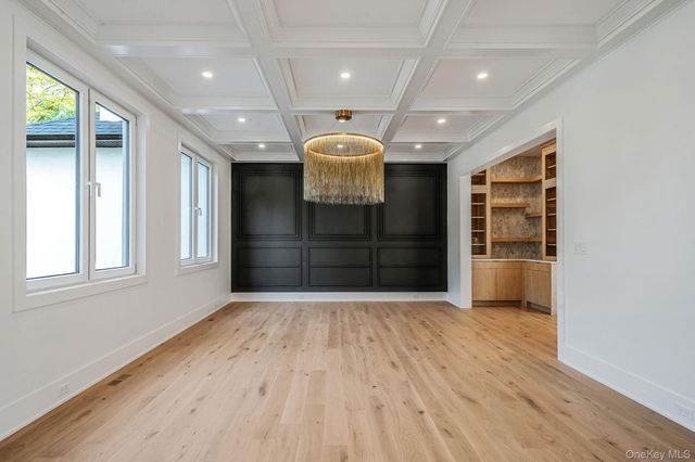 54 Landview Drive, Dix Hills, NY 11746