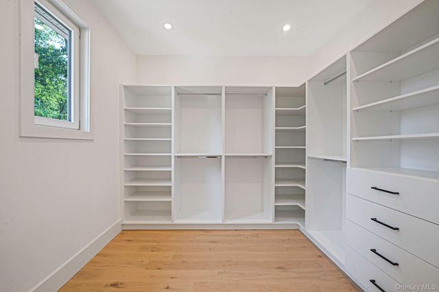 54 Landview Drive, Dix Hills, NY 11746