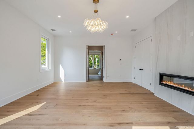 54 Landview Drive, Dix Hills, NY 11746