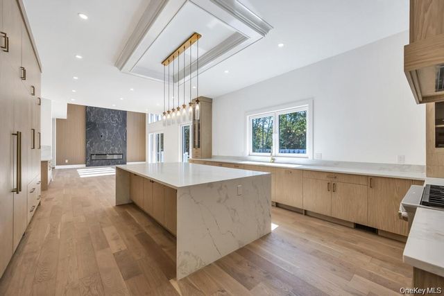 54 Landview Drive, Dix Hills, NY 11746