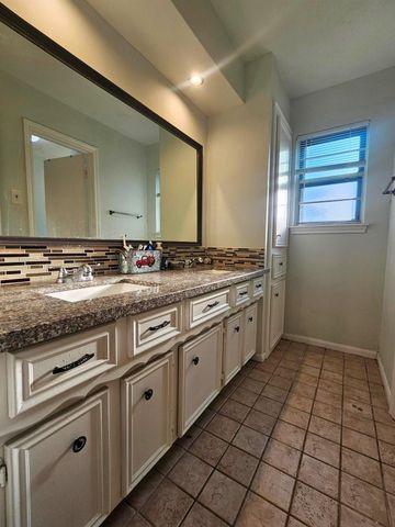 27331 Caperidge Drive, Huffman, TX 77336