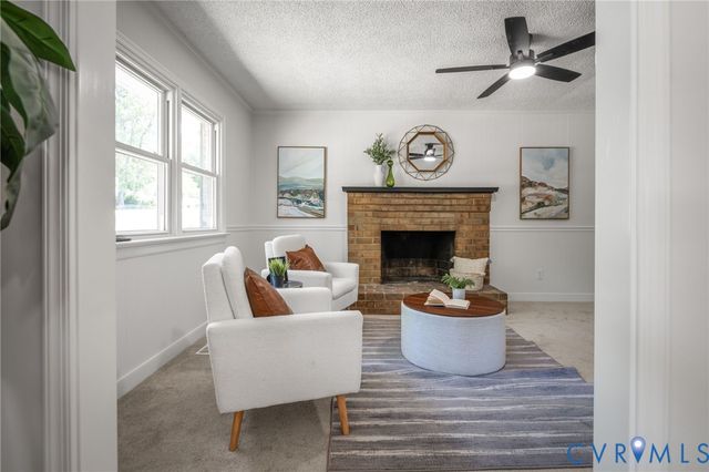 2940 Kellynn Dr, Midlothian, VA 23112