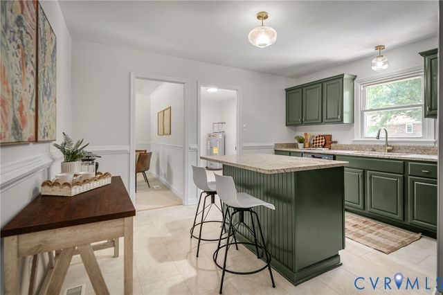 2940 Kellynn Dr, Midlothian, VA 23112