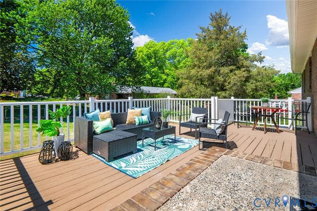 2940 Kellynn Dr, Midlothian, VA 23112