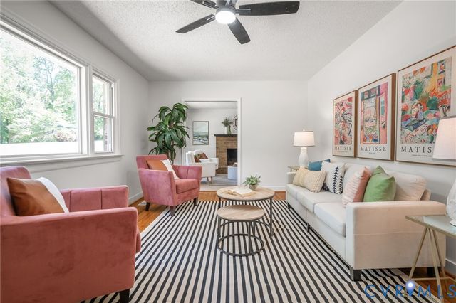 2940 Kellynn Dr, Midlothian, VA 23112