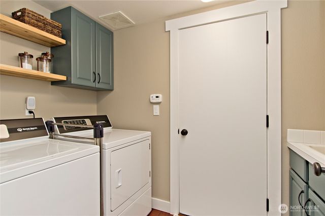 9902 153rd Street Ct E, Puyallup, WA 98375