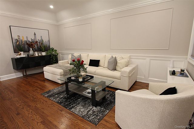 57-65 81st Street, Middle Village, NY 11379